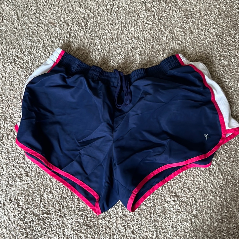 Running shorts